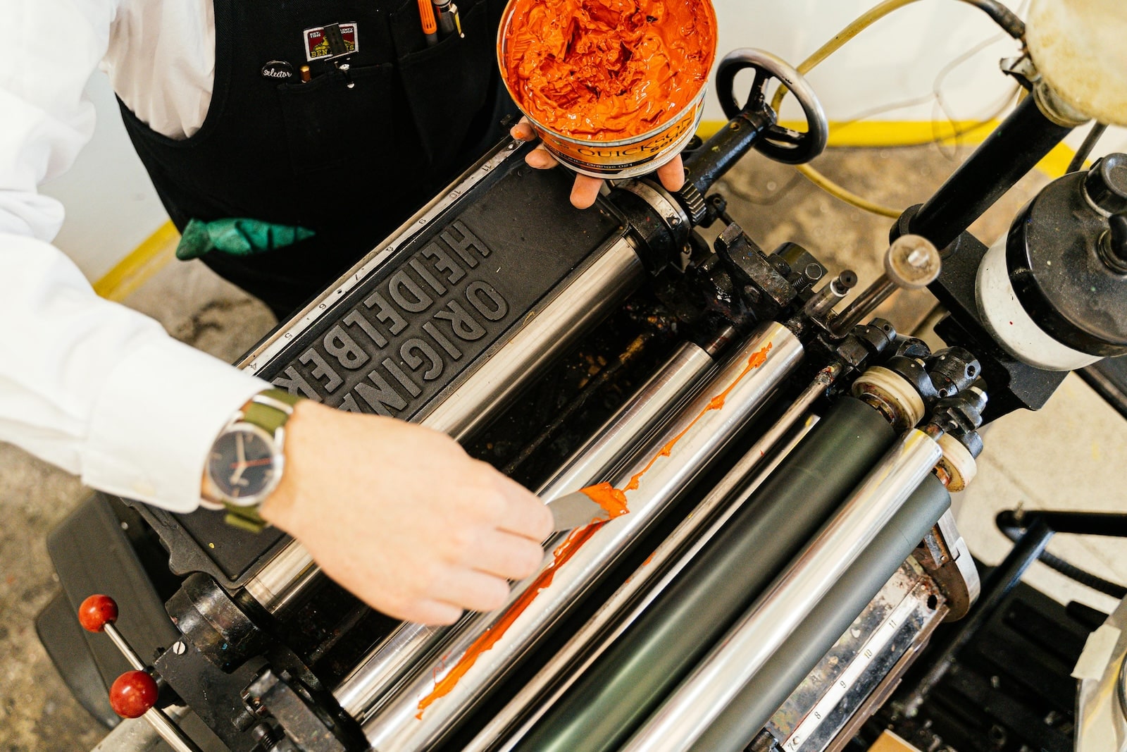 Letterpress vs. Digital Printing: Which is Right for Your Branding